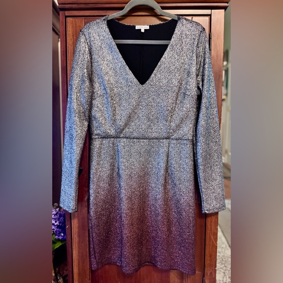 Charlotte Russe Dresses & Skirts - Charlotte Russe Lime New Metallic Long Sleeve Dress size Large